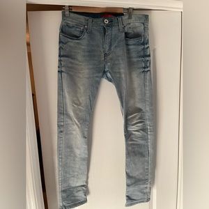 Guess jeans in light wash size 30 waist